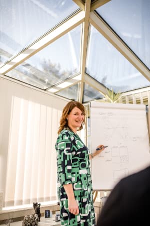 Dr. Annette Hosenfeld